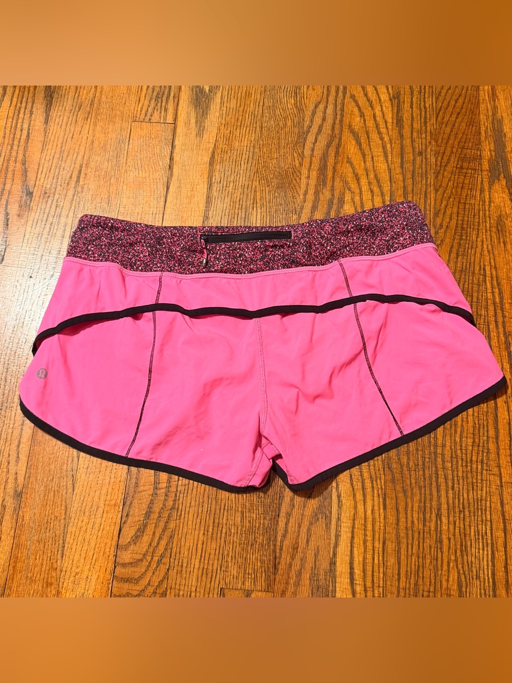 Lululemon Shorts Womens 10 Pink Speed Up Lined Performance Stretch